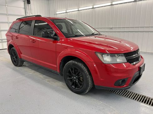 Used 2019 Dodge Journey SE w/ Connectivity Group AWD/4WD image 10