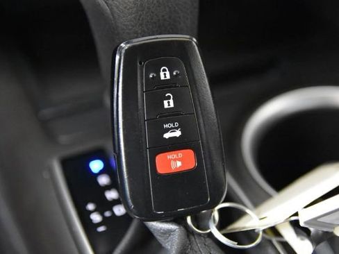 Used 2024 Toyota Camry LE w/ Convenience Package image 31