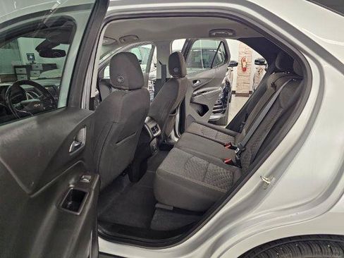 Used 2021 Chevrolet Equinox LT w/ Driver Convenience Package AWD/4WD image 31