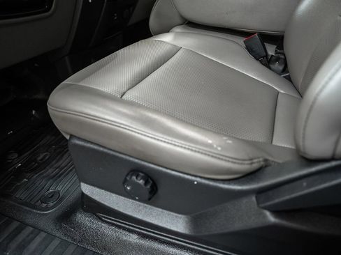 Used 2022 Ford F350 XL w/ STX Appearance Package RWD image 42