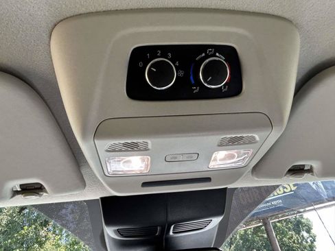 Used 2025 Ford Transit 350 XL RWD image 27