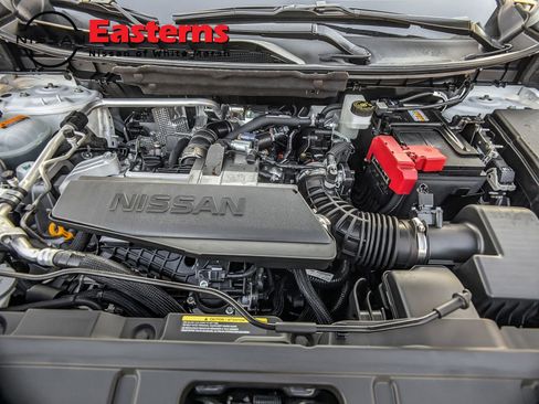 New 2026 Nissan Rogue Platinum image 10