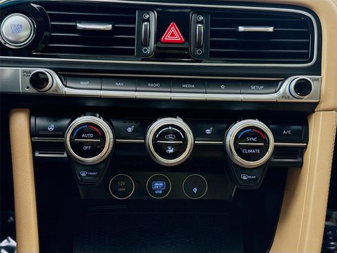 Used 2022 Genesis G70 2.0T w/ Prestige Package image 12