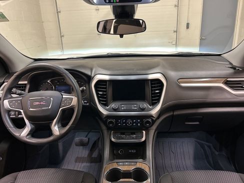 Used 2023 GMC Acadia SLE w/ Driver Convenience Package image 19