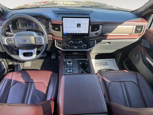 Used 2024 Ford Expedition Limited AWD/4WD image 10