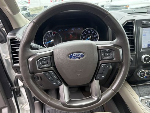 Used 2021 Ford Expedition Max Limited AWD/4WD image 18