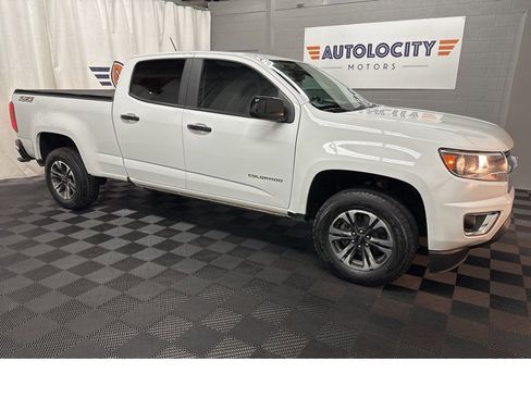 Used 2021 Chevrolet Colorado Z71 image 2