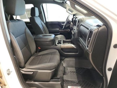Used 2022 Chevrolet Silverado 1500 RST image 11