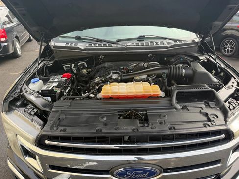 Used 2018 Ford F150 XLT AWD/4WD image 26