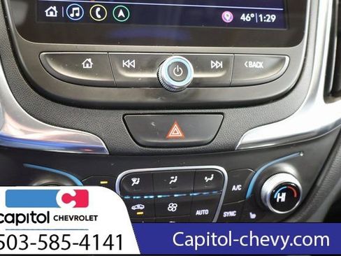 Used 2019 Chevrolet Equinox LT image 22