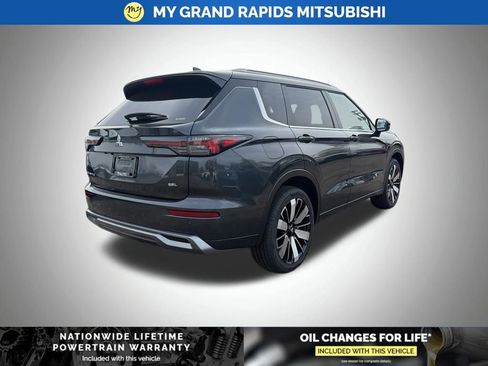 New 2026 Mitsubishi Outlander SEL AWD/4WD image 5