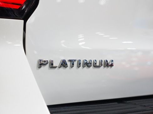 Used 2023 Ford Expedition Platinum image 29