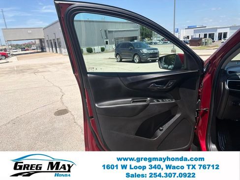 Used 2019 Chevrolet Equinox LT FWD image 10