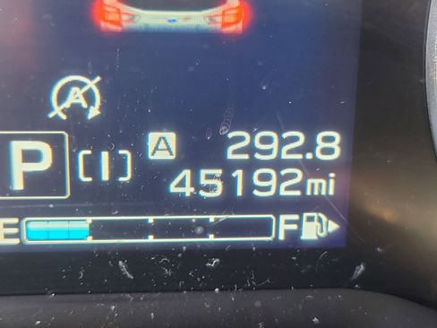 Certified 2022 Subaru Crosstrek 2.5i Limited w/ Popular Package #4 image 30