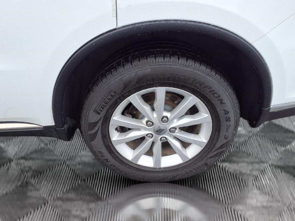 Used 2019 Dodge Durango SXT AWD/4WD image 25