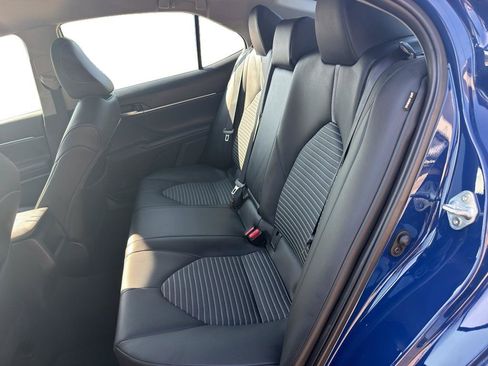 Used 2024 Toyota Camry SE FWD image 7