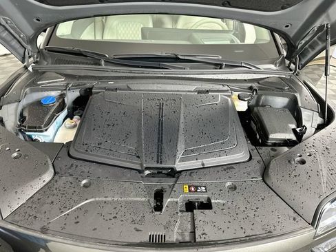 Used 2023 Genesis GV60 Performance AWD/4WD image 31