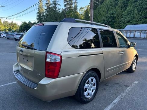 Used 2006 Kia Sedona LX FWD image 5
