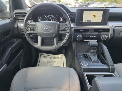 Certified 2025 Toyota Tacoma SR5 image 7