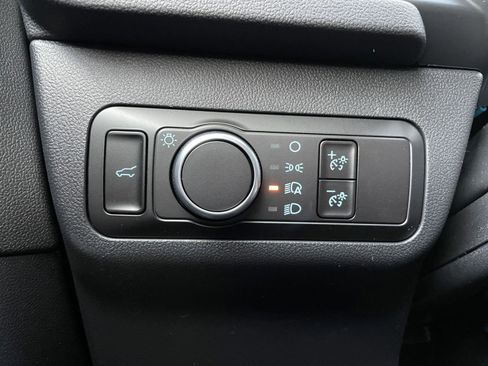 New 2026 Ford Escape ST-Line w/ Tech Pack #1 FWD image 28