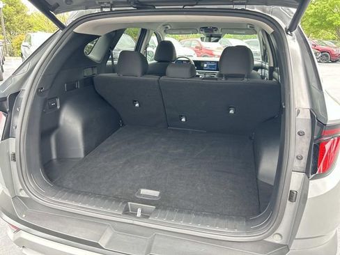 Used 2025 Hyundai Tucson SEL AWD/4WD image 12