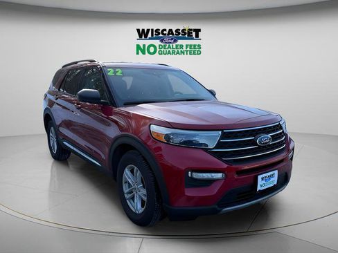 Certified 2022 Ford Explorer XLT w/ Equipment Group 202A AWD/4WD image 24