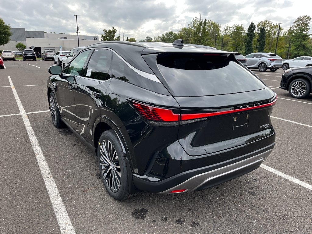 New 2026 Lexus RX 350 Premium Plus AWD/4WD image 2
