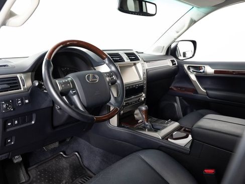 Used 2018 Lexus GX 460 Premium AWD/4WD image 13