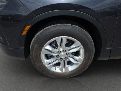 Used 2022 Chevrolet Blazer LT FWD image 4