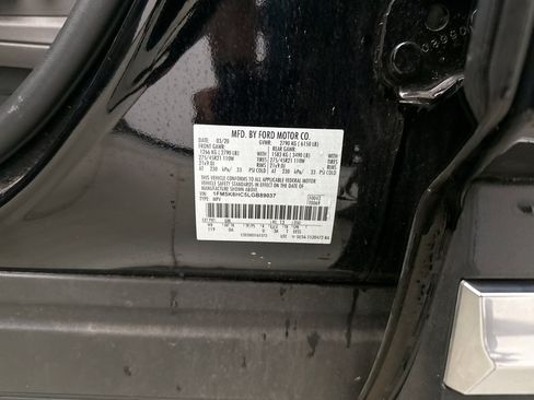 Used 2020 Ford Explorer Platinum w/ Premium Technology Package AWD/4WD image 10