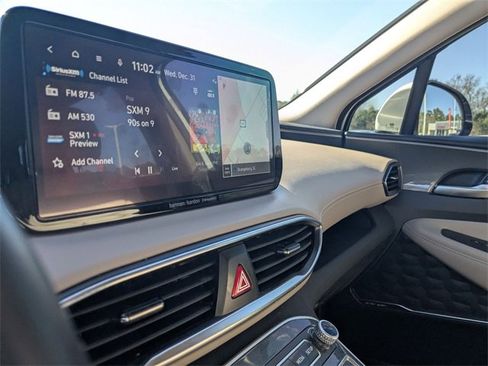Used 2023 Hyundai Santa Fe SEL Premium image 24