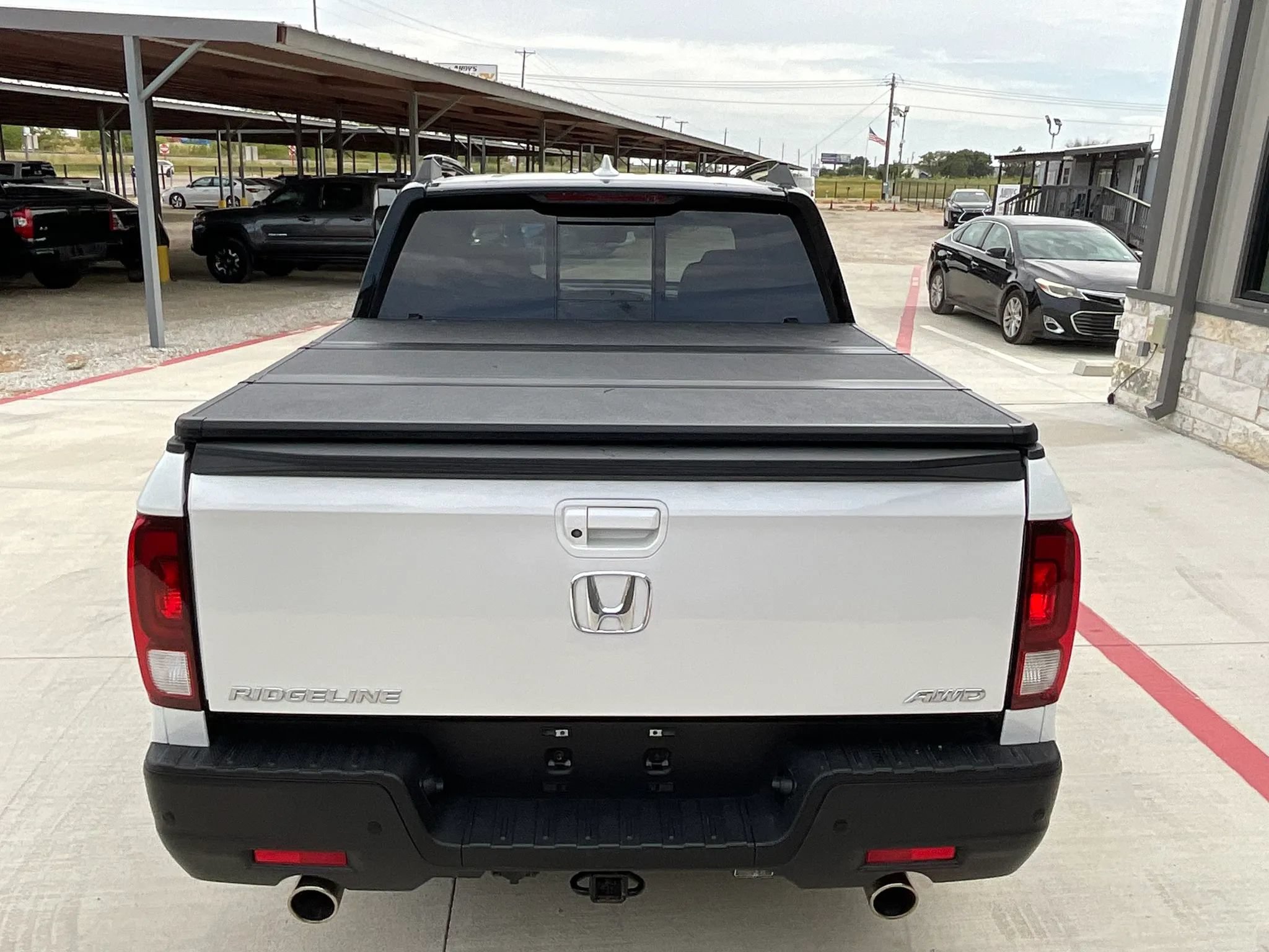 Used 2021 Honda Ridgeline Black Edition image 8