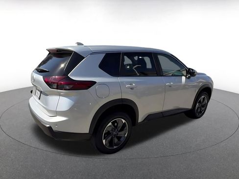 Used 2025 Nissan Rogue SV FWD image 15