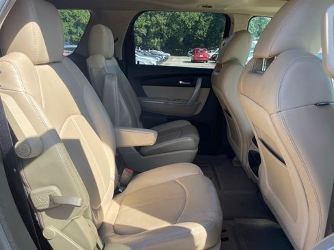 Used 2011 GMC Acadia SLT FWD image 15