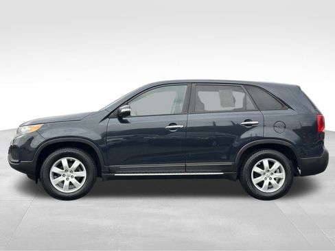 Used 2012 Kia Sorento LX image 9