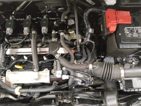 Used 2021 Nissan Versa SR w/ Convenience Package FWD image 30