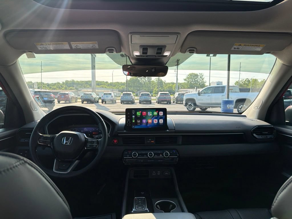 Used 2023 Honda Pilot Elite image 18