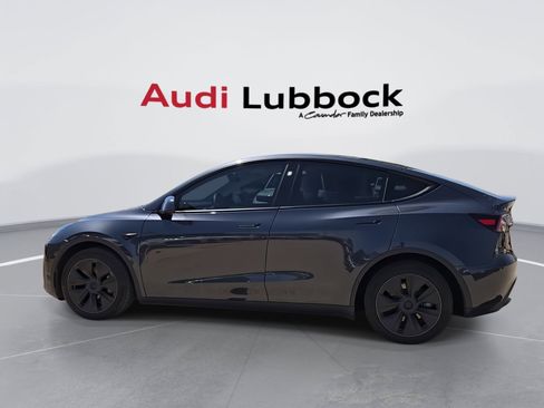 Used 2025 Tesla Model Y Long Range AWD/4WD image 6