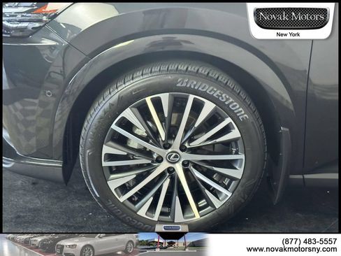 Used 2023 Lexus RX 350 Premium Plus w/ Accessory Package AWD/4WD image 11