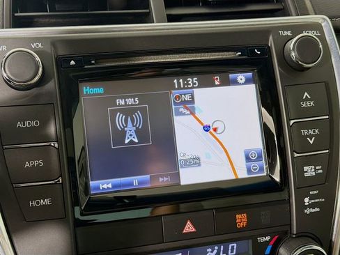 Used 2015 Toyota Camry XLE FWD image 14