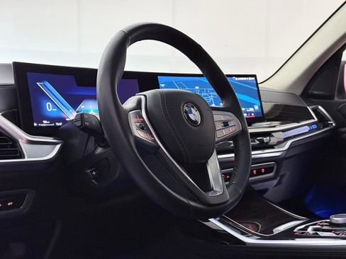 Used 2025 BMW X7 xDrive40i image 19