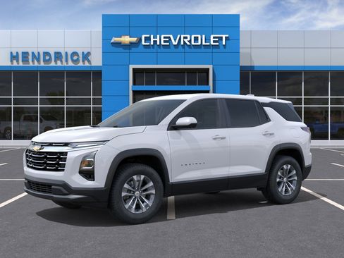 New 2026 Chevrolet Equinox LT w/ Safety and Technology Package FWD image 2