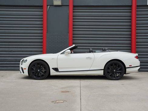 Used 2022 Bentley Continental GT Speed image 3