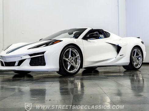 Used 2024 Chevrolet Corvette E-Ray w/ ZER Performance Package AWD/4WD image 21