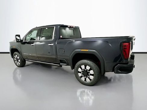 New 2026 GMC Sierra 2500 Denali w/ Denali Reserve Package image 5