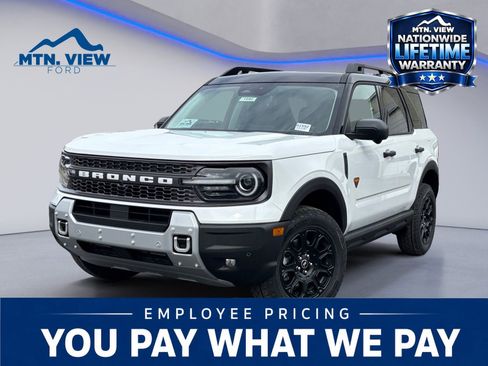 New 2026 Ford Bronco Sport Badlands w/ Badlands Tech Package AWD/4WD image 1