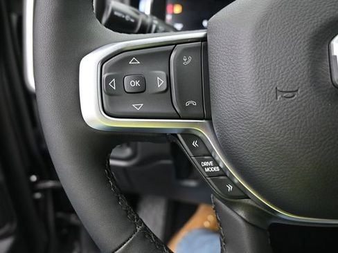 New 2026 RAM 1500 4x4 Crew Cab image 15