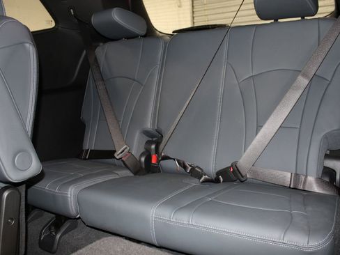 Used 2024 Buick Enclave Essence w/ Experience Buick Package image 24