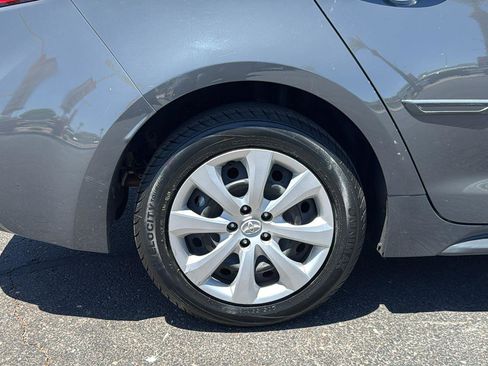 Used 2024 Toyota Corolla LE FWD image 10