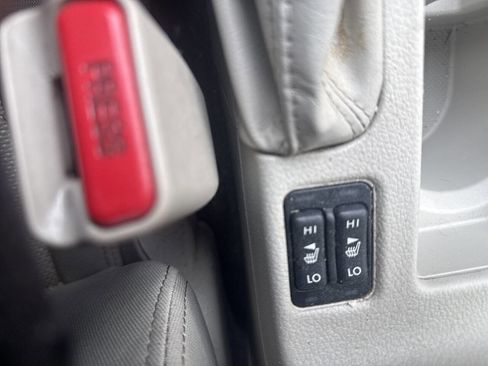 Used 2015 Subaru Crosstrek 2.0i Premium image 10